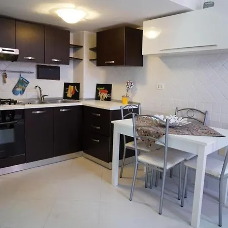 Alvi Palmieri 那不勒斯