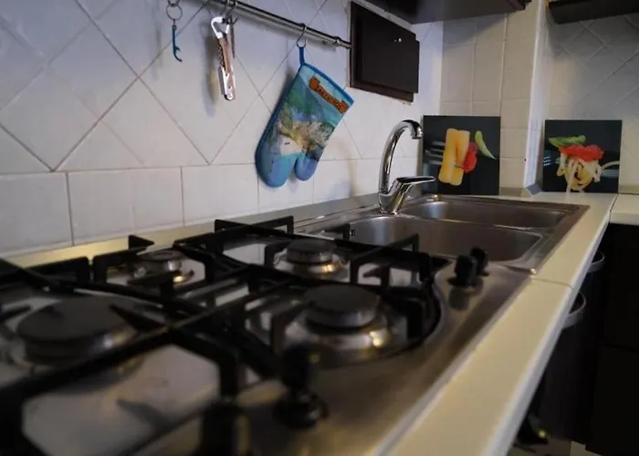 Alvi Palmieri *